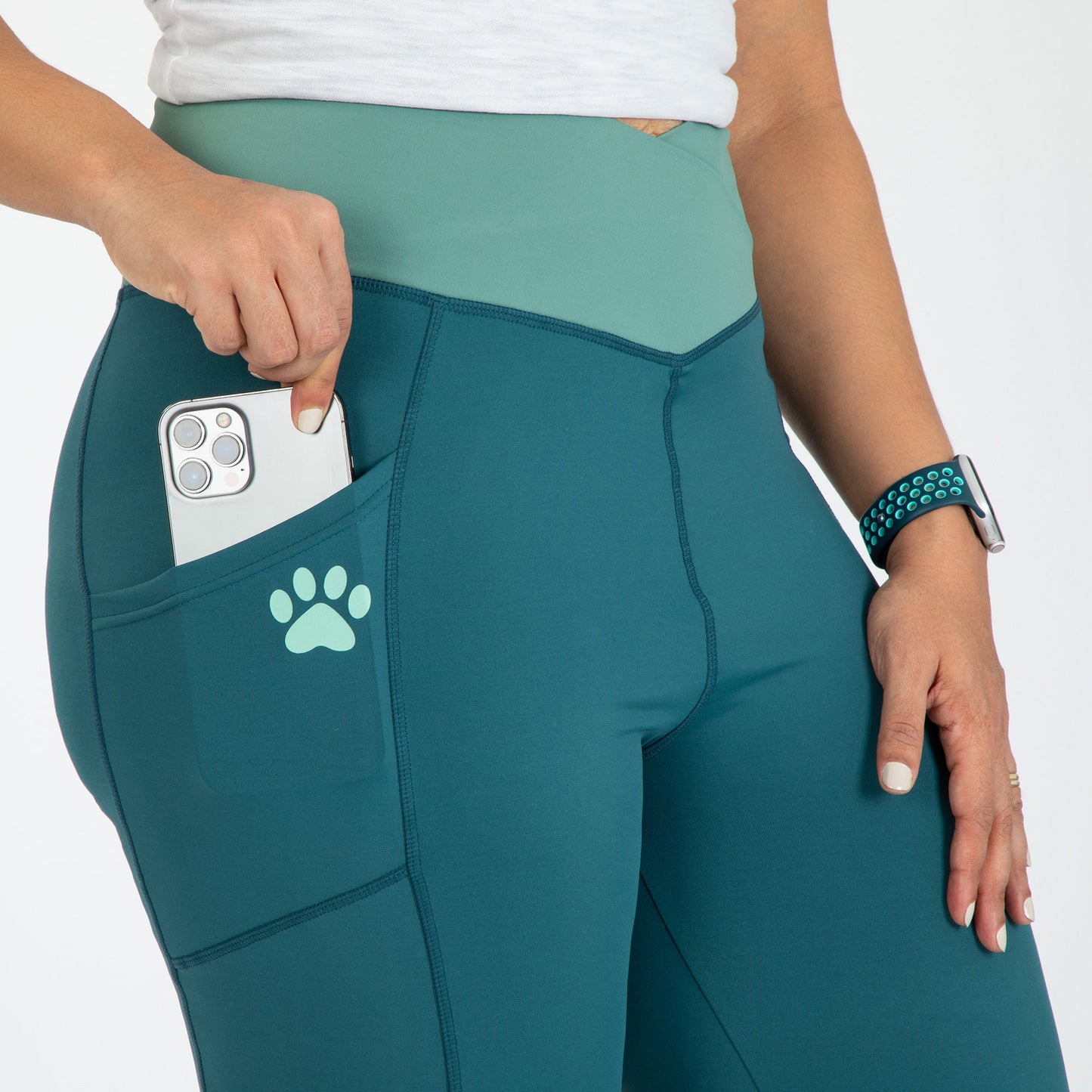 Yoga Paw Print Cross Over Separates