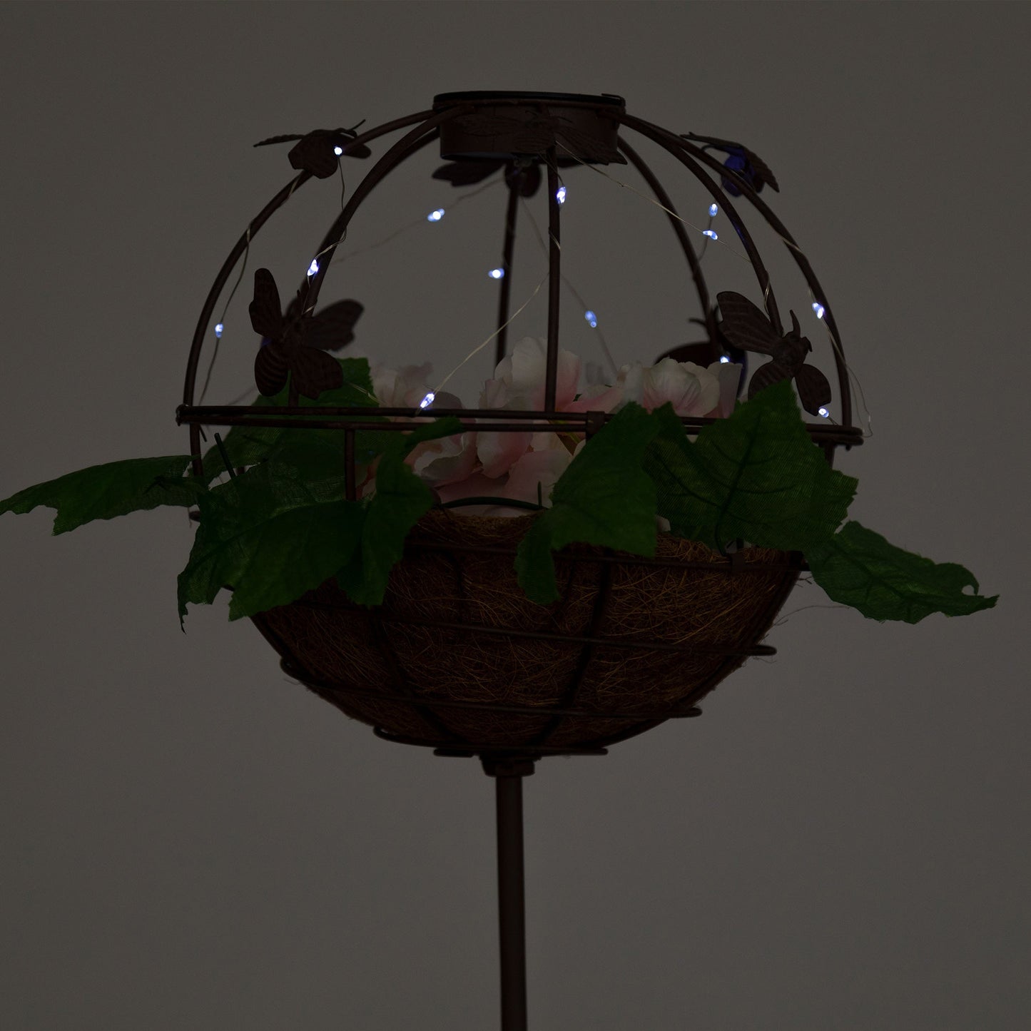 Garden Sphere Solar Planter